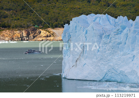 Perito Moreno Glacier, Los Glaciares National Park, Santa Cruz Province, Patagonia Argentina. 113219971