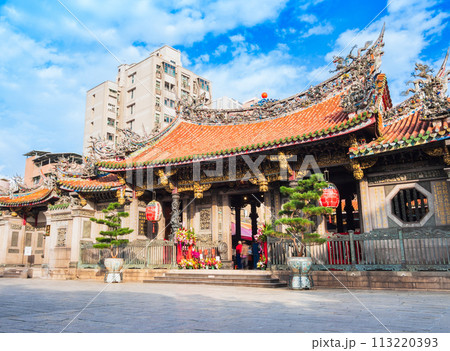 台北　龍山寺　前亭 113220393