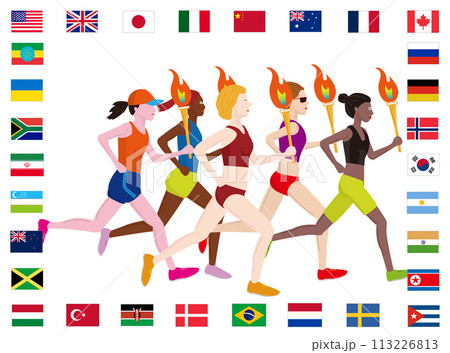 スポーツの国際大会の開催に向けトーチを持って走る女性ランナー達。 113226813