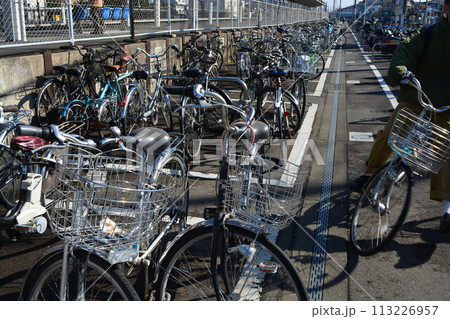 自転車駐輪場 113226957
