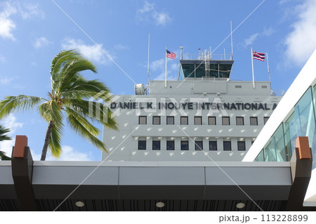ハワイ　ホノルル　ダニエル・K・イノウエ国際空港 113228899