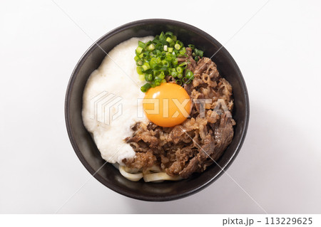 牛肉とろろ玉子 ぶっかけうどん 牛肉とろろ玉子 ぶっかけうどん 113229625