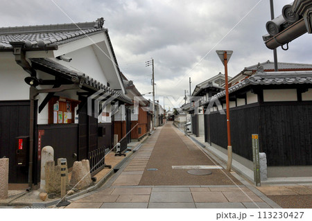 富田林市寺内町　旧家　街並み 113230427