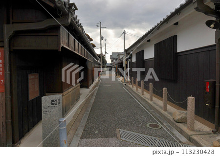 富田林市寺内町　旧家　街並み 113230428