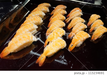 「ビュッフェ・エビのお寿司」 「ビュッフェ・エビのお寿司」 113234691