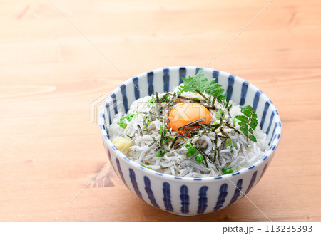 釜揚げしらす丼 113235393