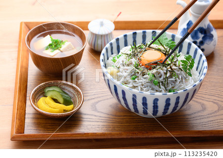 釜揚げしらす丼 113235420