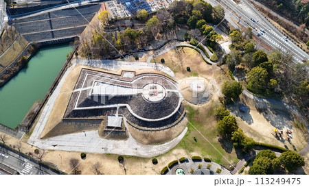 東広島市_史跡【三ツ城古墳】空撮_No07 113249475