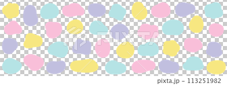 ゆるい楕円形のフレームのベクターイラストセット。シェイプ、装飾 ゆるい楕円形のフレームのベクターイラストセット。シェイプ、装飾 113251982