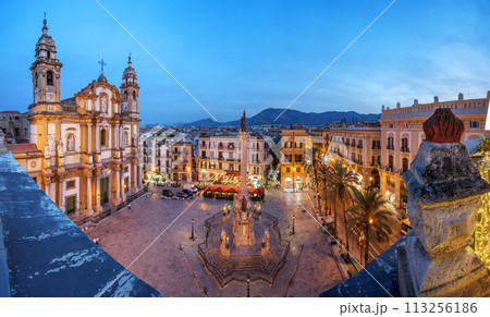 Palermo, Italy Overlooking Piazza San Domenico 113256186
