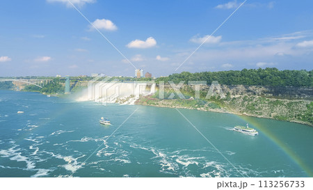 ナイアガラ川とナイアガラ・フォールズ (アメリカン滝) / Niagara Falls 113256733