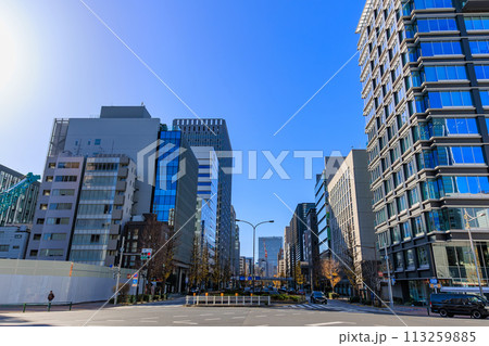 東京 中央区 京橋一丁目交差点からの都市風景 東京 中央区 京橋一丁目交差点からの都市風景 113259885