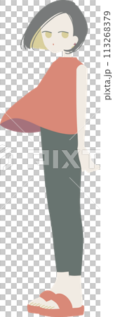 ショートカットの女性 113268379