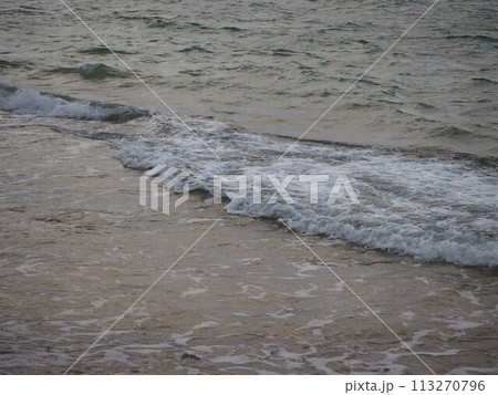 波 砂浜 海 波 砂浜 海 113270796