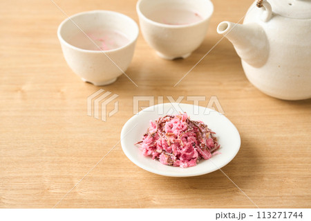桜花塩漬け 113271744