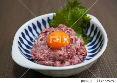 美味しい馬肉ユッケ 美味しい馬肉ユッケ 113272929