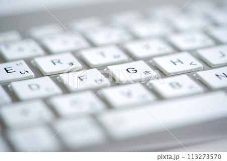 pcキーボードの背景素材 pcキーボードの背景素材 113273570