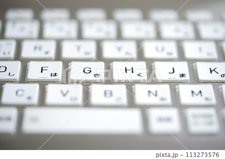 pcキーボードの背景素材 pcキーボードの背景素材 113273576