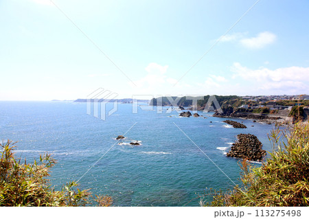 大王崎灯台　大王崎　灯台　三重県大王町　八満さん公園　伊勢湾　太平洋　県営波切漁港　波切九鬼城址　 113275498