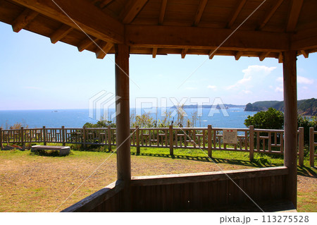 大王崎灯台　大王崎　灯台　三重県大王町　八満さん公園　伊勢湾　太平洋　県営波切漁港　波切九鬼城址　 113275528