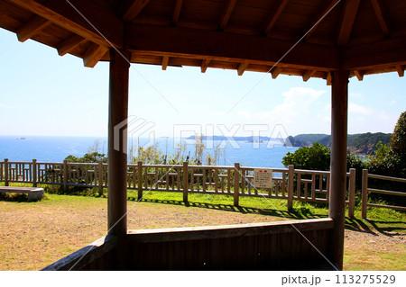 大王崎灯台　大王崎　灯台　三重県大王町　八満さん公園　伊勢湾　太平洋　県営波切漁港　波切九鬼城址　 113275529