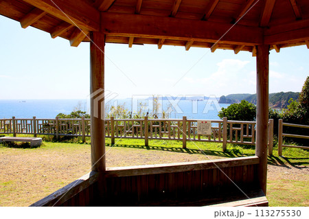 大王崎灯台　大王崎　灯台　三重県大王町　八満さん公園　伊勢湾　太平洋　県営波切漁港　波切九鬼城址　 113275530