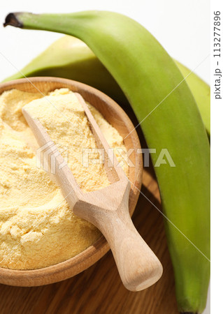 Banana flour, concept of cooking food, tasty banana flour Banana flour, concept of cooking food, tasty banana flour 113277896
