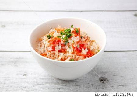 トマトとベーコンの炊込みご飯 113286663