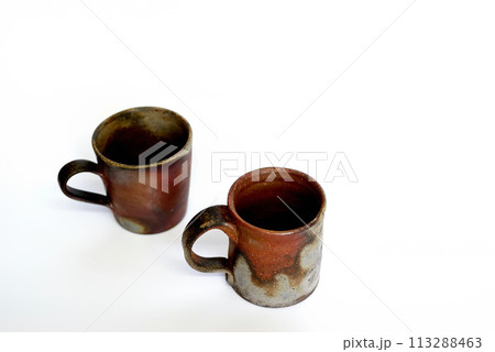 備前焼の空のコーヒーカップ 備前焼の空のコーヒーカップ 113288463