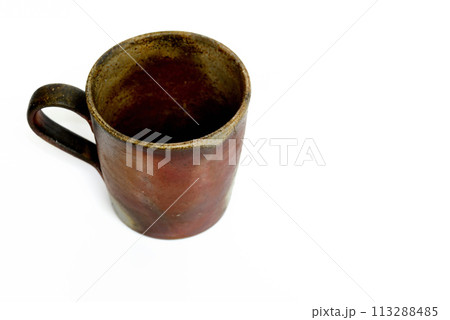 備前焼の空のコーヒーカップ 備前焼の空のコーヒーカップ 113288485