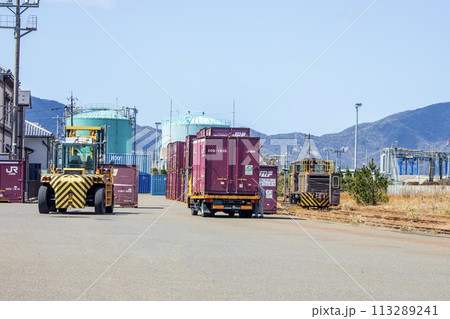 敦賀市、敦賀港オフレールステーション（旧敦賀港駅） 113289241