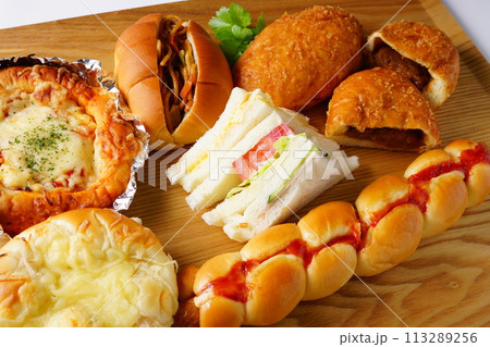 惣菜パン 調理パン 惣菜パン 調理パン 113289256