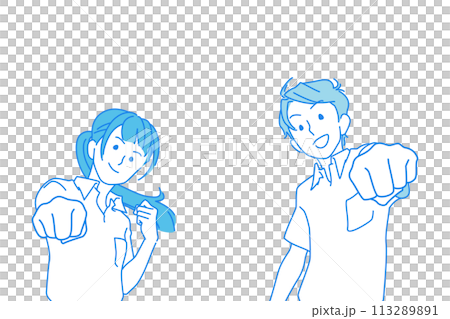 笑顔でガッツポーズをする夏服を着た生徒（男女セット） 113289891