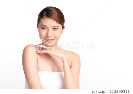 Beautiful young asian woman with clean fresh skin on white background, Face care, Facial treatment, Cosmetology, beauty and spa, Asian women portrait. 113290331