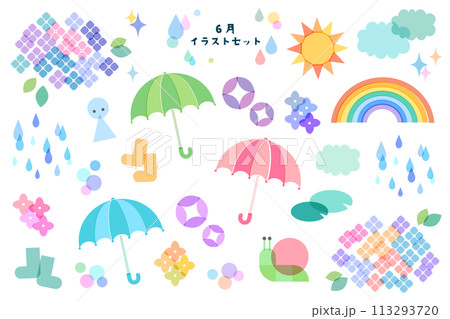 梅雨のカラフルな傘と雨のセット 113293720