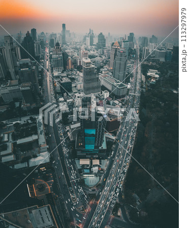 Aerial view of Lumpini district at sunet in Bangkok, Thailand Aerial view of Lumpini district at sunet in Bangkok, Thailand 113297979