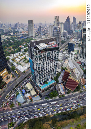 Aerial view of Lumpini district at sunet in Bangkok, Thailand Aerial view of Lumpini district at sunet in Bangkok, Thailand 113297980