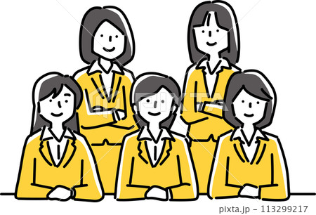 5人の女性社員 113299217