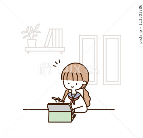 タブレットPCを使って自宅で勉強をするかわいい女子学生 113301286