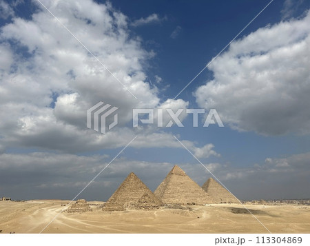 エジプトのピラミッド 113304869