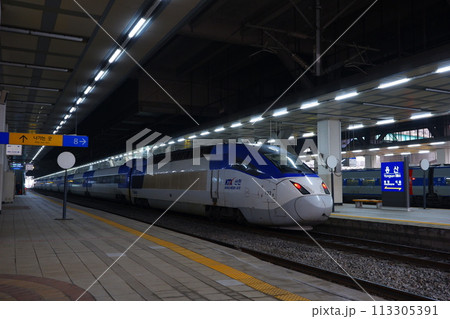 韓国鉄道公社KORAILの高速列車、KTX(KTX-山川) 韓国鉄道公社KORAILの高速列車、KTX(KTX-山川) 113305391