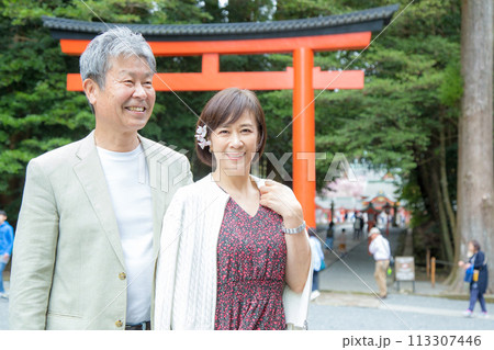 シニア夫婦 神社巡り 鹿児島旅行 桜島 シニア夫婦 神社巡り 鹿児島旅行 桜島 113307446
