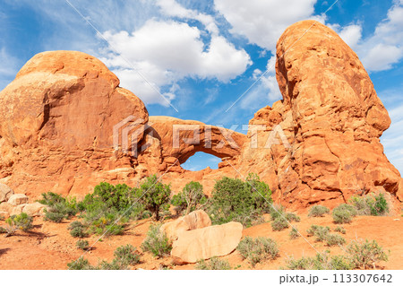 South Window Arch in Arches National Park in Utah South Window Arch in Arches National Park in Utah 113307642