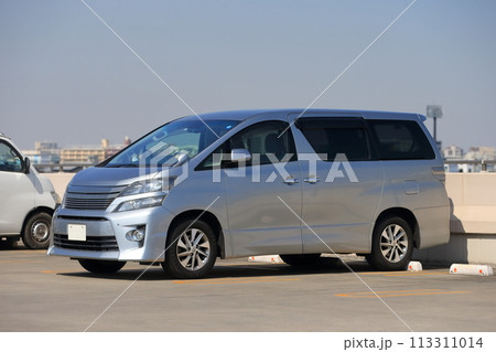 ミニバン 113311014