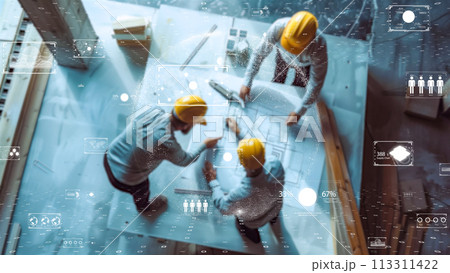 デジタル建設インターフェース、仕事のイノベーションに取り組むチーム。 113311422