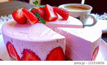 苺のレチーズケーキ 苺のレチーズケーキ 113314650