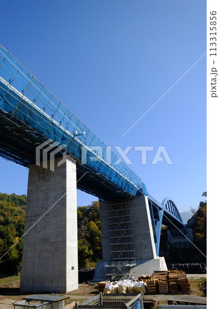 2024年開通した笠倉壁田橋、建設中 2024年開通した笠倉壁田橋、建設中 113315856