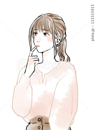上を見て考える若い女性 113315913