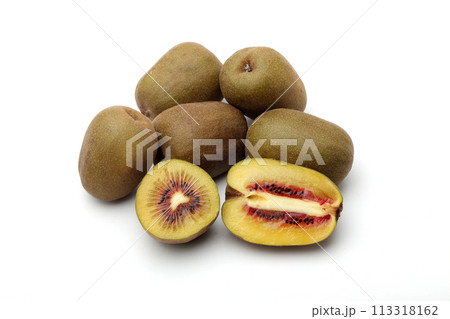 レッドキウイフルーツ 113318162