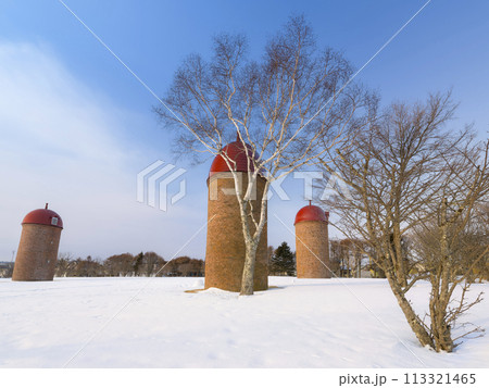 北海道根室市・雪景色の明治公園サイロ広場 / Nemuro, Hokkaido, Japan 北海道根室市・雪景色の明治公園サイロ広場 / Nemuro, Hokkaido, Japan 113321465